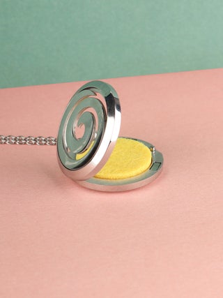 Aroma Pendant Koru silver