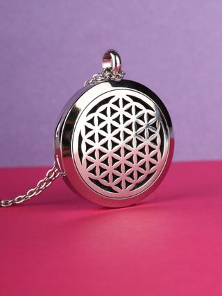 Aroma Pendant Mandala silver