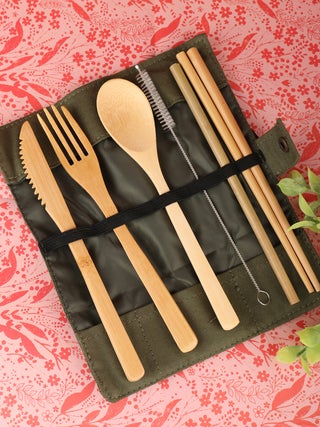 Bamboo Travel Cutlery Set green pouch