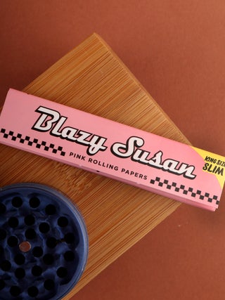 Blazy Susan Pink Papers King Size