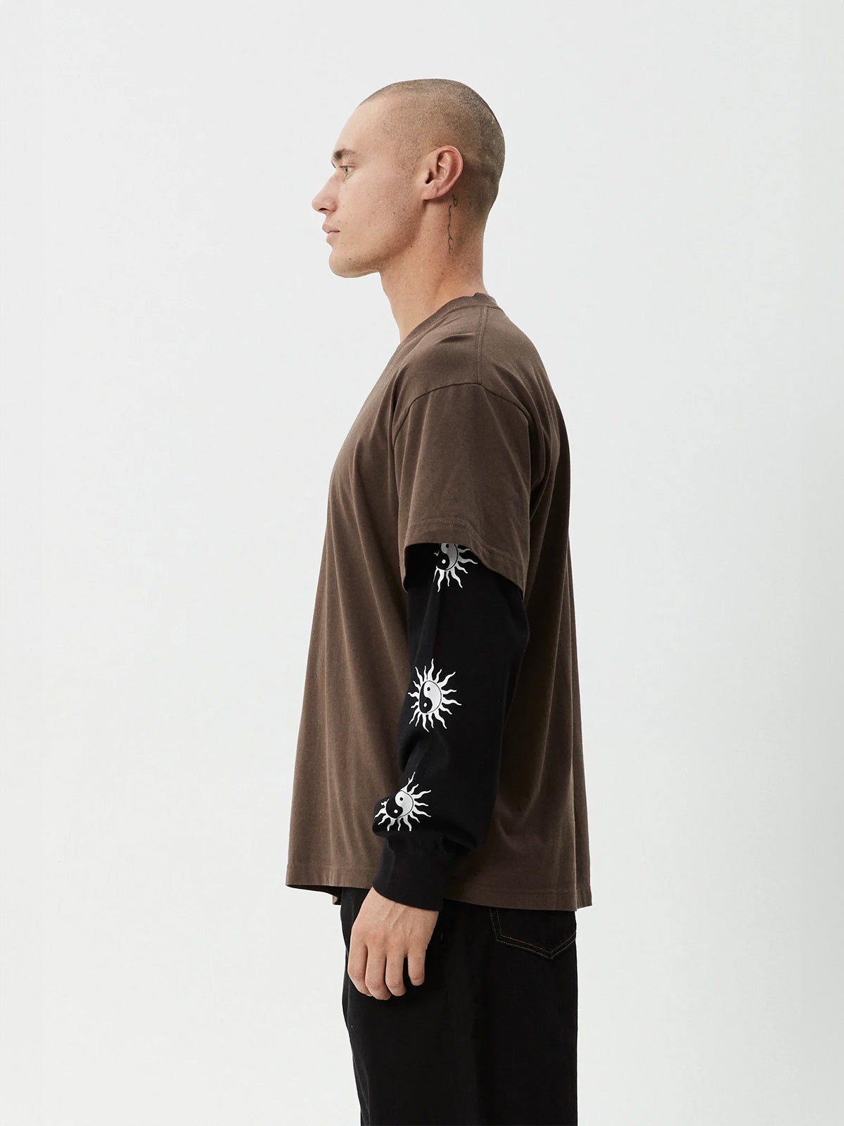 トップス CLANE TEE LAYERED LONGSLEEVE TOPS LAYERED LONG-SLEEVED TOP - BLACK | COS