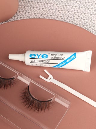 Eyelash Glue
